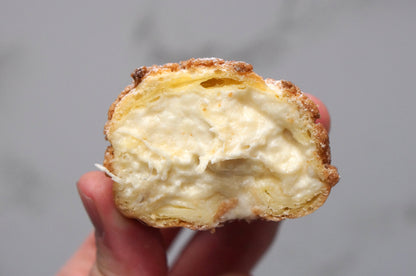Cream Puff (Hazelnut）
